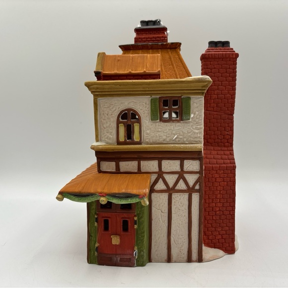 Department 56 1989 Vintage HVC Dickens Village Series Theatre Royal 5584-0 - Picture 3 of 12